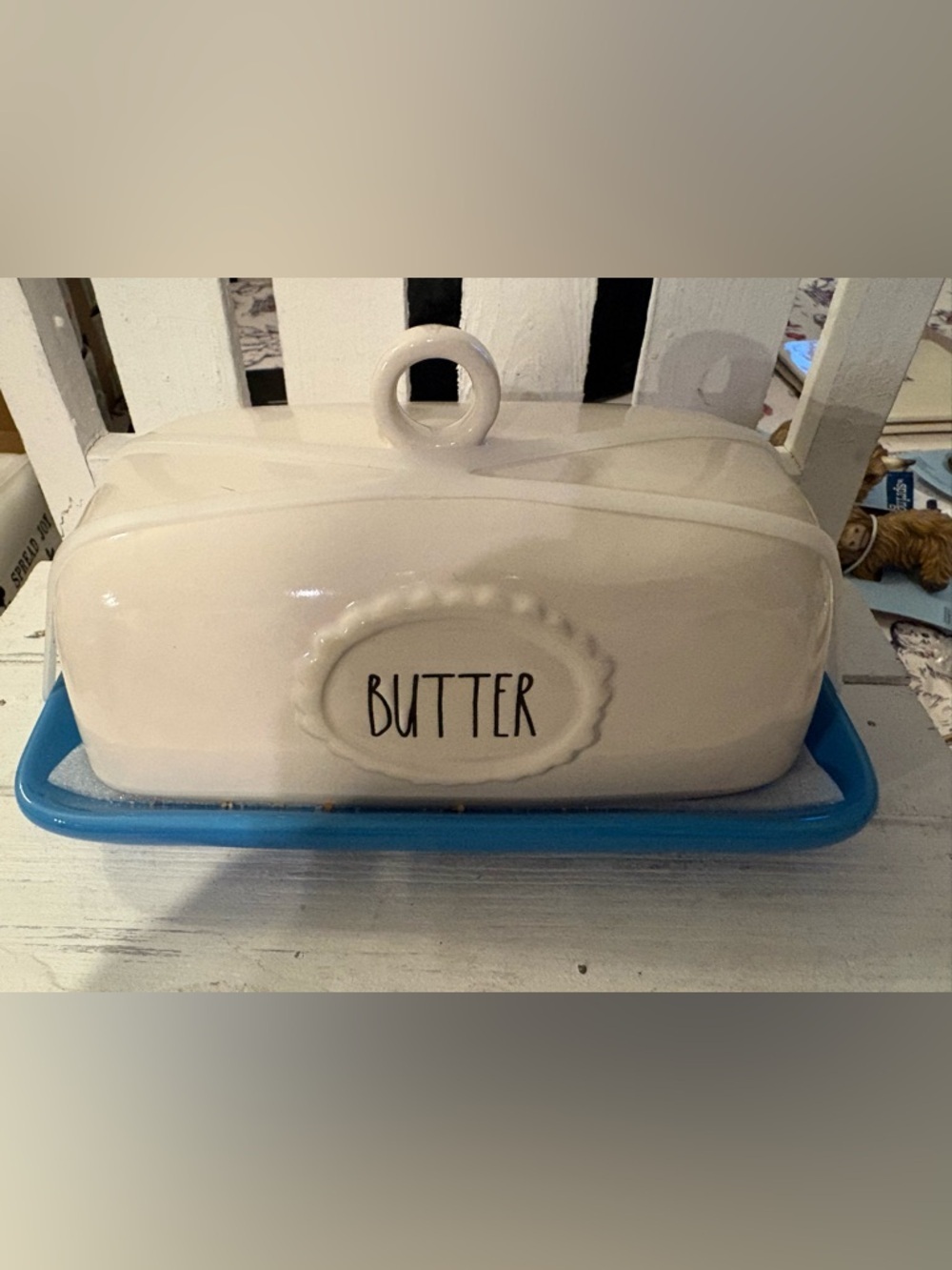 Ceramic Butter Dish with Raised 'BUTTER' Label — White